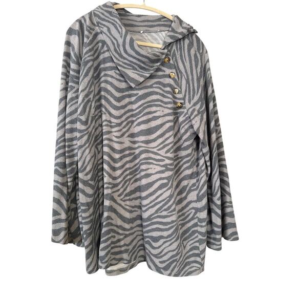 Unknown Sweaters - Zebra Long Sleeve Top Tag has been removed